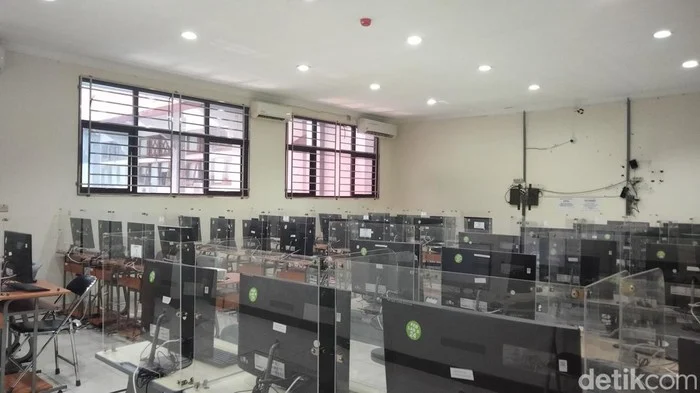 Pusat UTBK Unpad Siapkan 25 Ruang Ujian dengan 675 Komputer