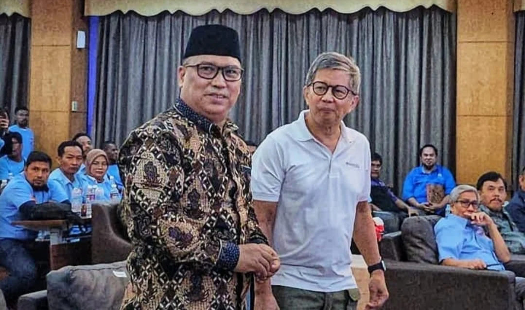 Rocky Gerung dan Syahganda Nainggolan Hadiri Pelantikan Menteri di Istana