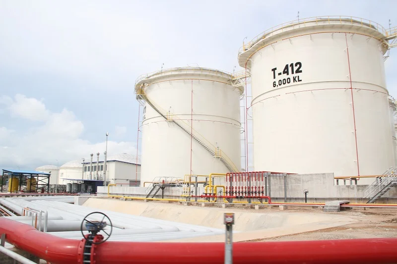 Rusia Siap Bangun Gudang Penyimpanan BBM di Indonesia