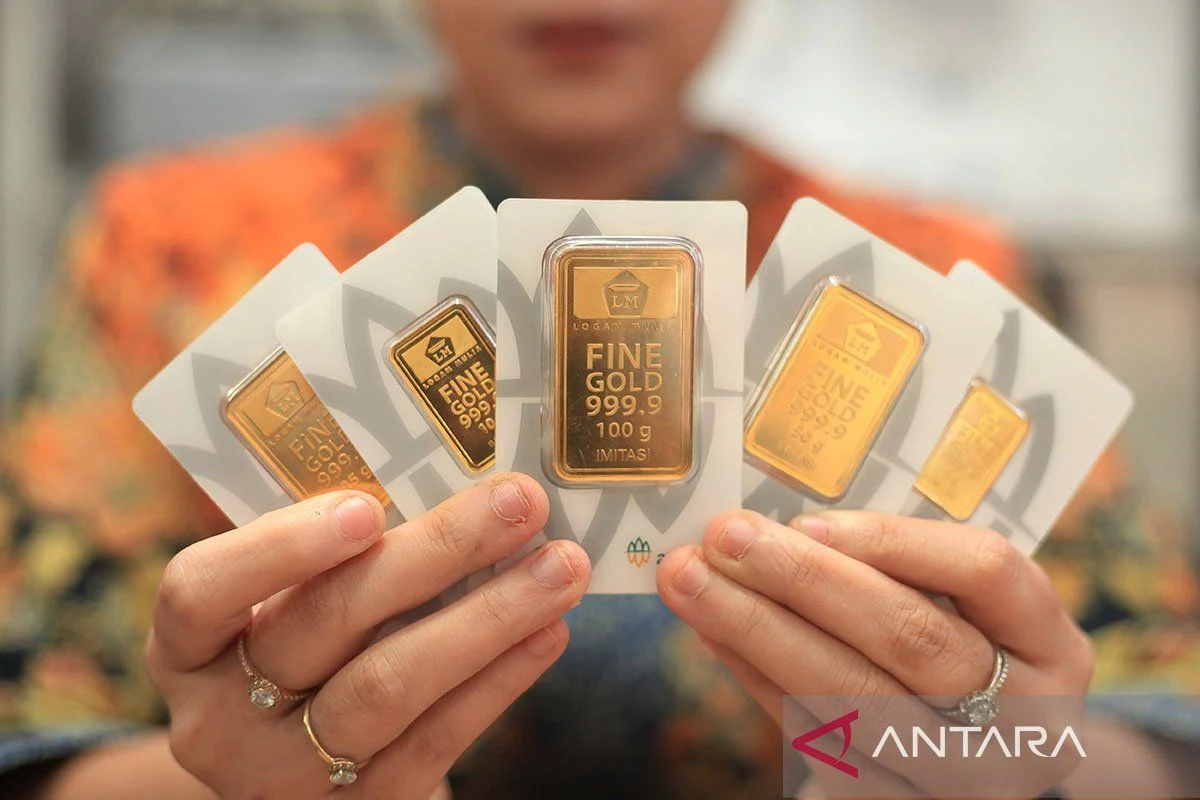 Sabtu ini harga emas Antam naik Rp16.000 menjadi Rp2,884 juta per gram
