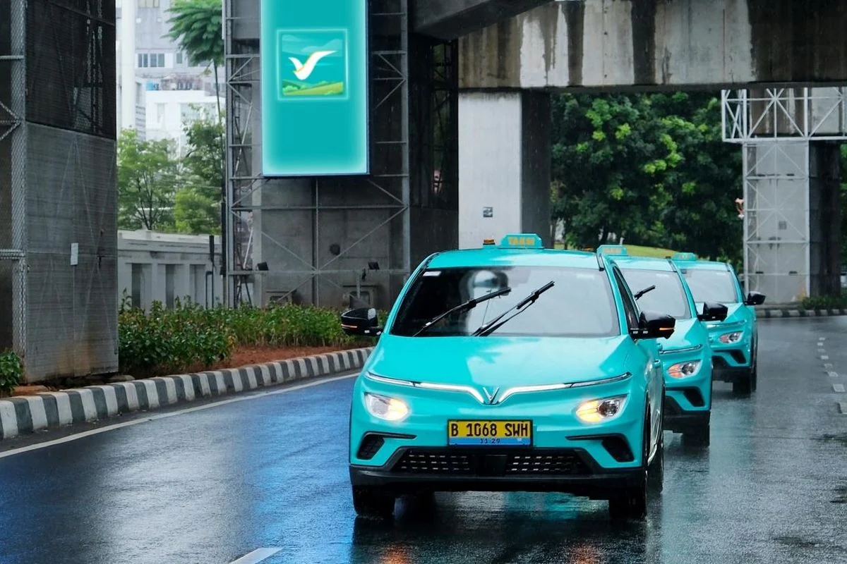 Sanksi Berat Menanti Taksi Green SM Jika Terbukti Ada Pelanggaran Serius dalam Kecelakaan KRL di Stasiun Bekasi Timur