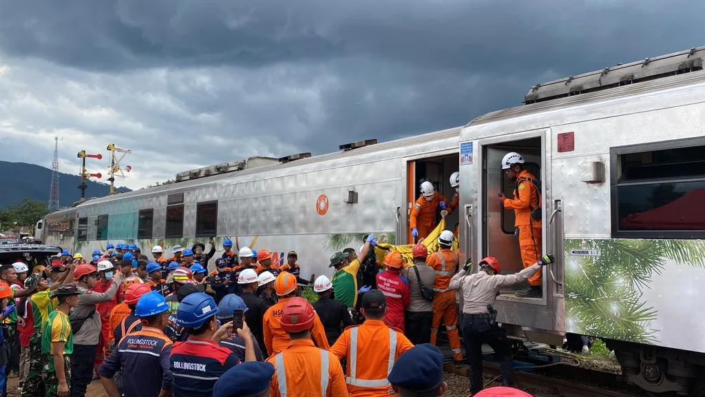 Satu Korban yang Sempat Dirawat Akhirnya Meninggal Dunia dalam Kecelakaan KRL dan KA Argo Bromo Anggrek
