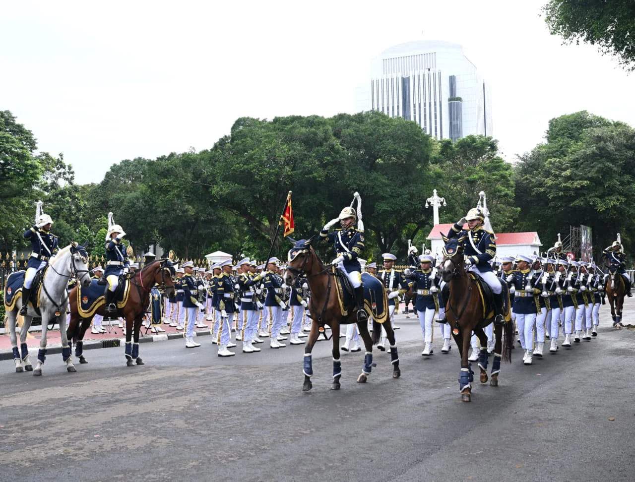 Serah Terima Kawal Istana Merdeka Jadi Atraksi Utama Car Free Day Jakarta