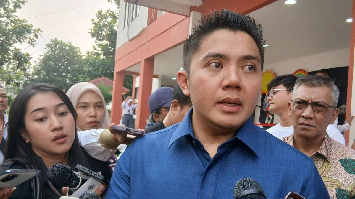 Seskab Teddy Sebut 300 Jembatan Rampung Hanya dalam 3 Bulan, Hasil Kolaborasi TNI‑PU