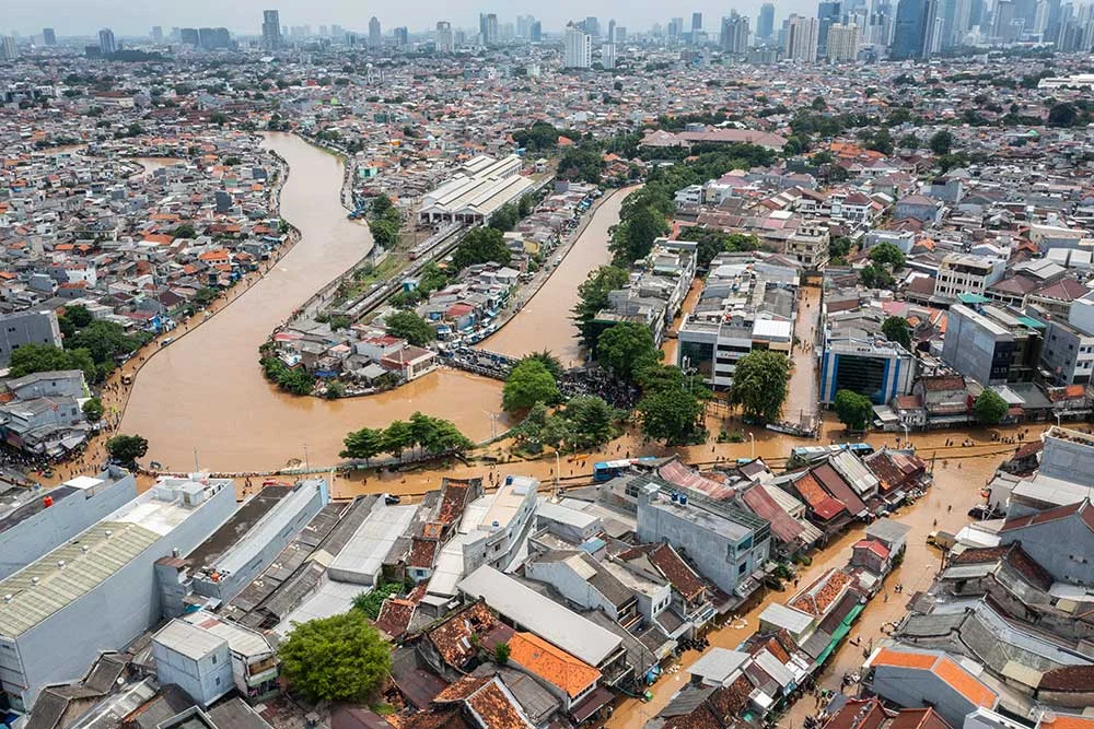 Sungai Ciliwung Meluap, 21 RT di Jakarta Selatan dan Timur Tergenang Banjir