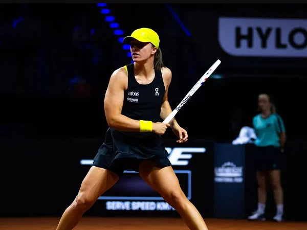 Swiatek Mulus Awali Musim Tanah Liat di Stuttgart