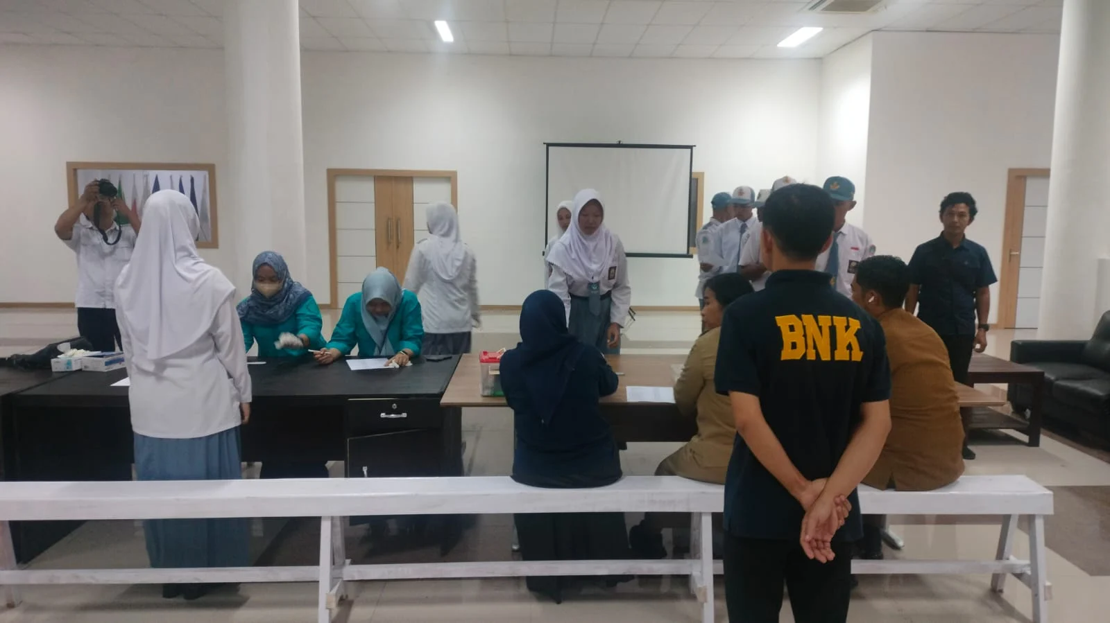 Tes Urine Paskibraka Kapuas: Pastikan Calon Anggota Bebas Narkoba dan Berintegritas