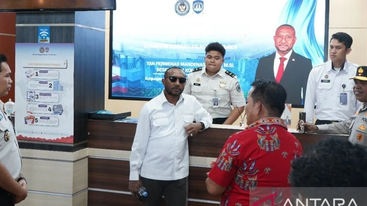 Anggota DPR Dorong Pembentukan Kanwil Imigrasi Papua Tengah untuk Awasi TKA