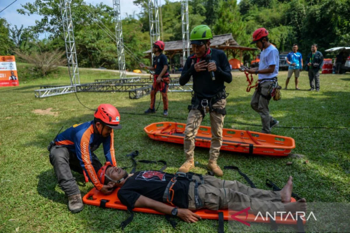 Antara Hidup dan Mati, Sepuluh Jam Menegangkan di Balik Operasi Penyelamatan Korban Kecelakaan KRL vs KA Argo Bromo Anggrek