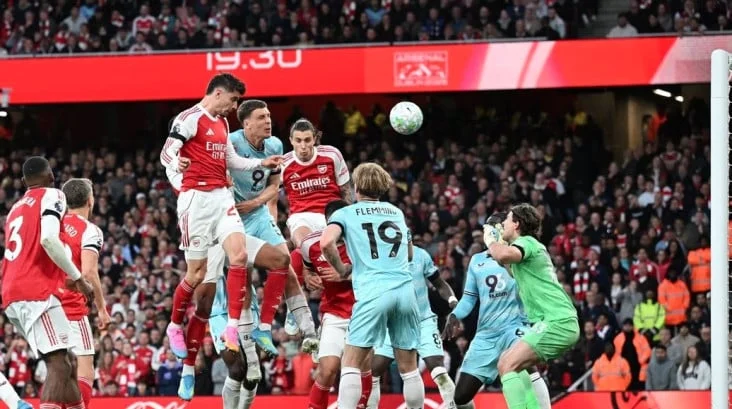 Arsenal Tekuk Burnley 1-0, Selangkah Lagi Raih Gelar Liga Inggris