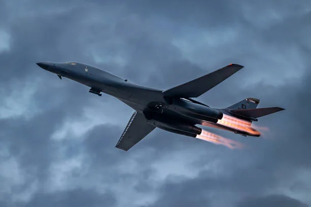 AS Rencanakan Pasang Senjata Nuklir pada Pesawat Pembom B-1B Lancer