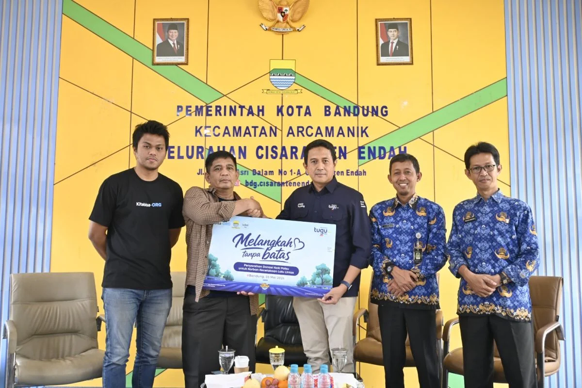 Asuransi Tugu Pratama Indonesia Bagi Bantuan Kaki Palsu untuk Korban Kecelakaan