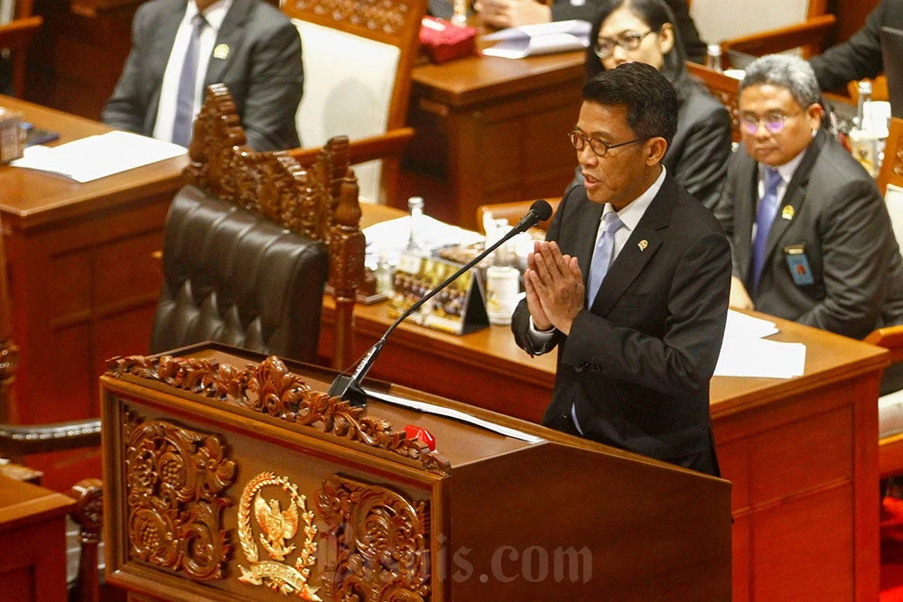 Bahlil Bicara Revisi UU Pemilu, Singgung Banyak Parpol Lemahkan Sistem Presidensial