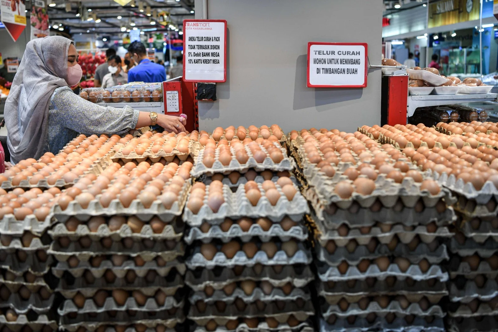 Bapanas: Pemerintah Intervensi Harga Ayam dan Telur Cegah Deflasi