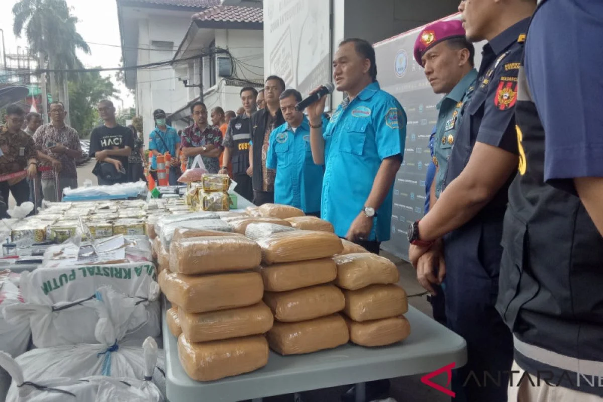 Bareskrim Polri Guling 13 Tersangka dalam Operasi Sita Kampung Narkoba Gang Langgar Samarinda, Omzet 200 Juta per Hari