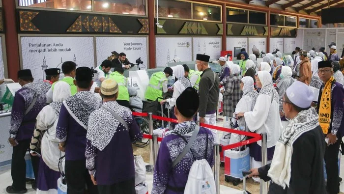 Begini Proses Pemeriksaan Keimigrasian Jemaah Haji di Bandara Soekarno‑Hatta