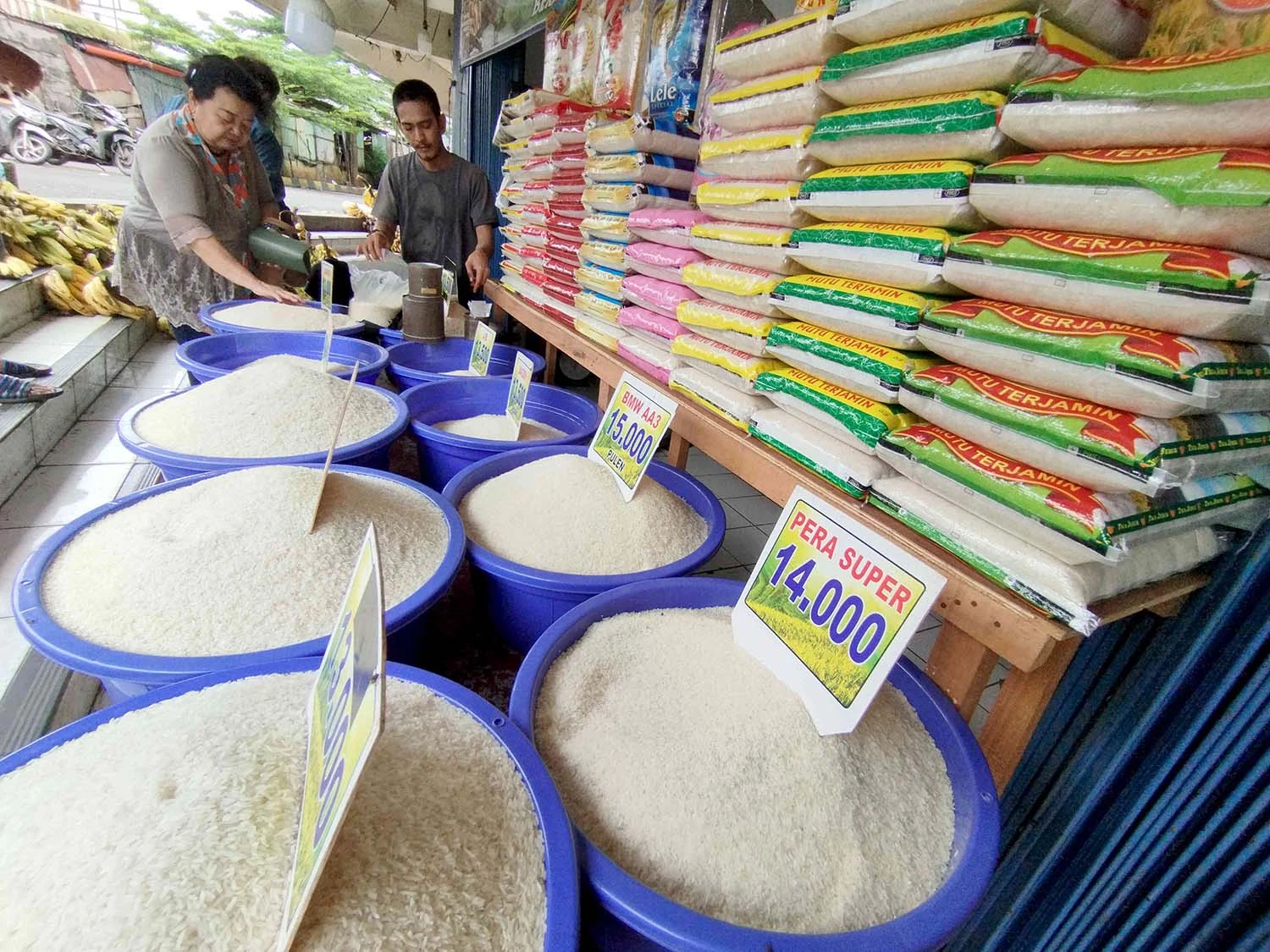 Beras Tak Lagi Penyumbang Inflasi Tertinggi, Pemerintah Tegaskan Stabilitas Harga