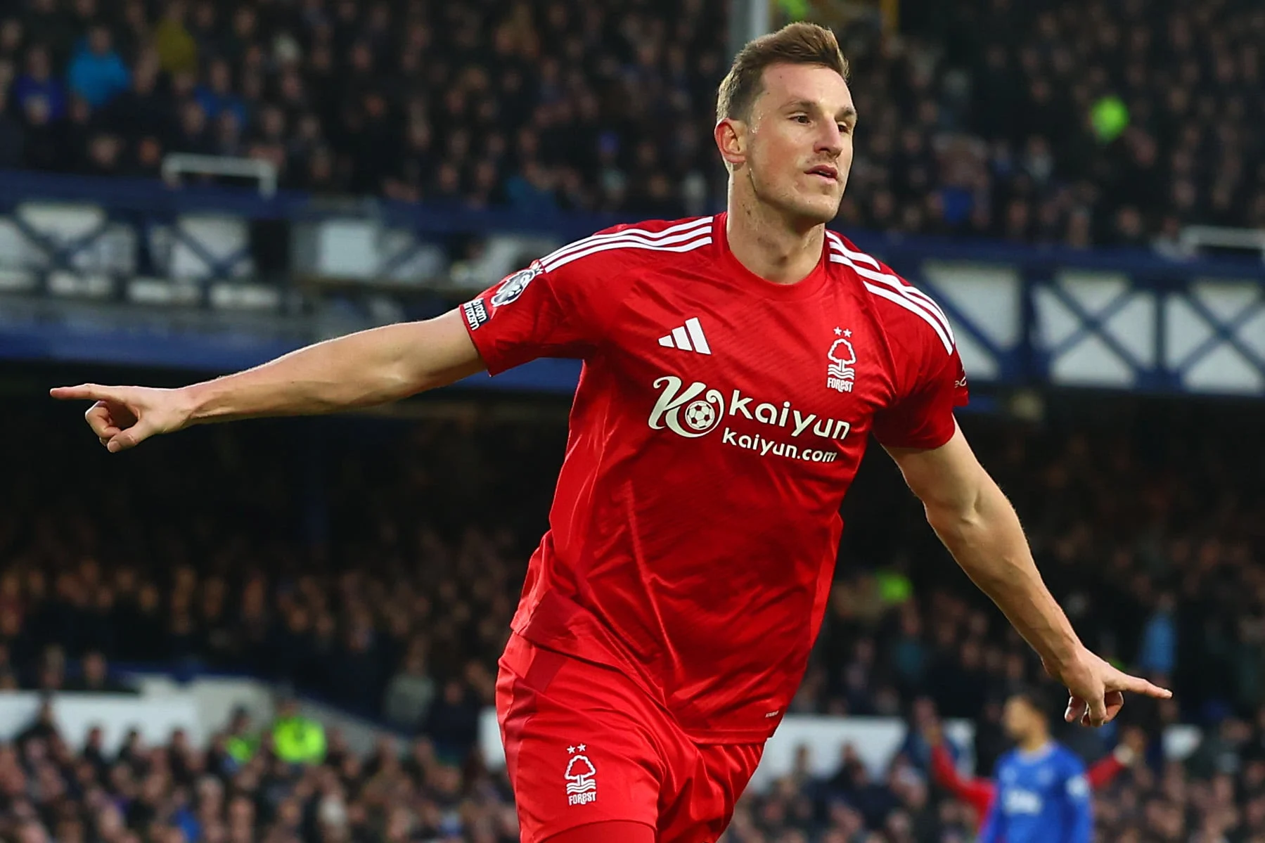 Chris Wood Cetak Penalty, Nottingham Forest Kalahkan Aston Villa 1-0
