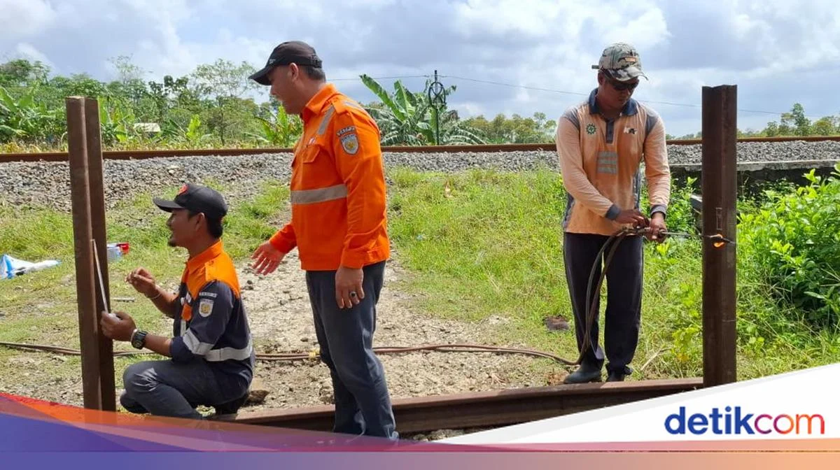 DKI: Perlintasan Liar Ditutup, Tong Biopori Dibagikan untuk Lingkungan