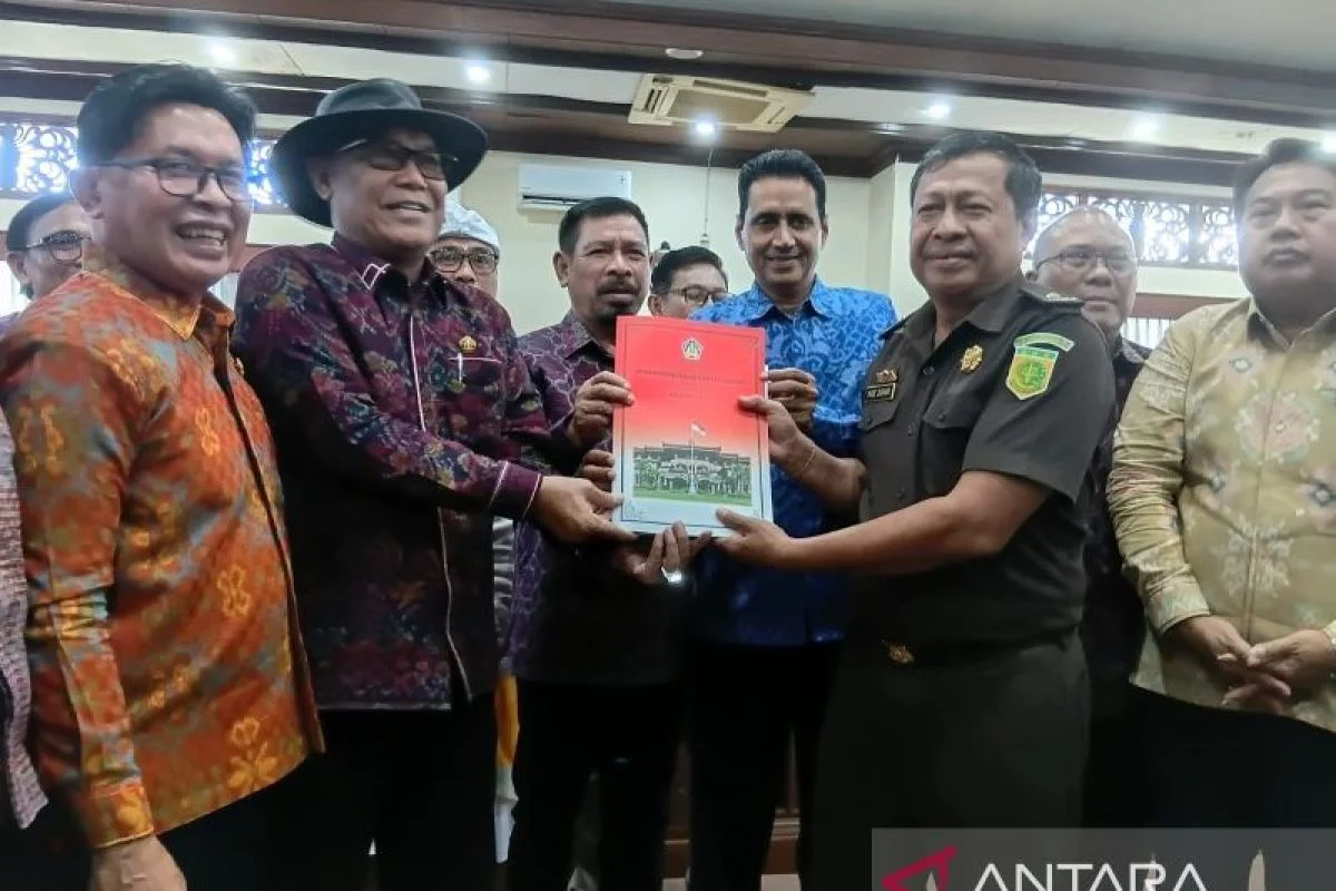 DPRD Bali Serahkan Berkas KEK Kura Kura Bali ke Kejati, Ada Dugaan Pelanggaran Lingkungan