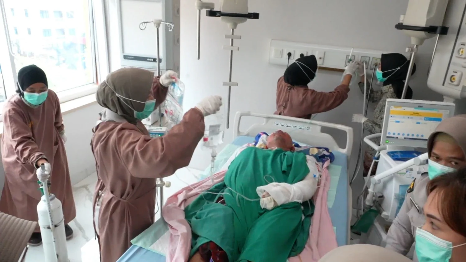 Dua Korban Selamat Kecelakaan Bus ALS Jalani Operasi Debridement Kedua
