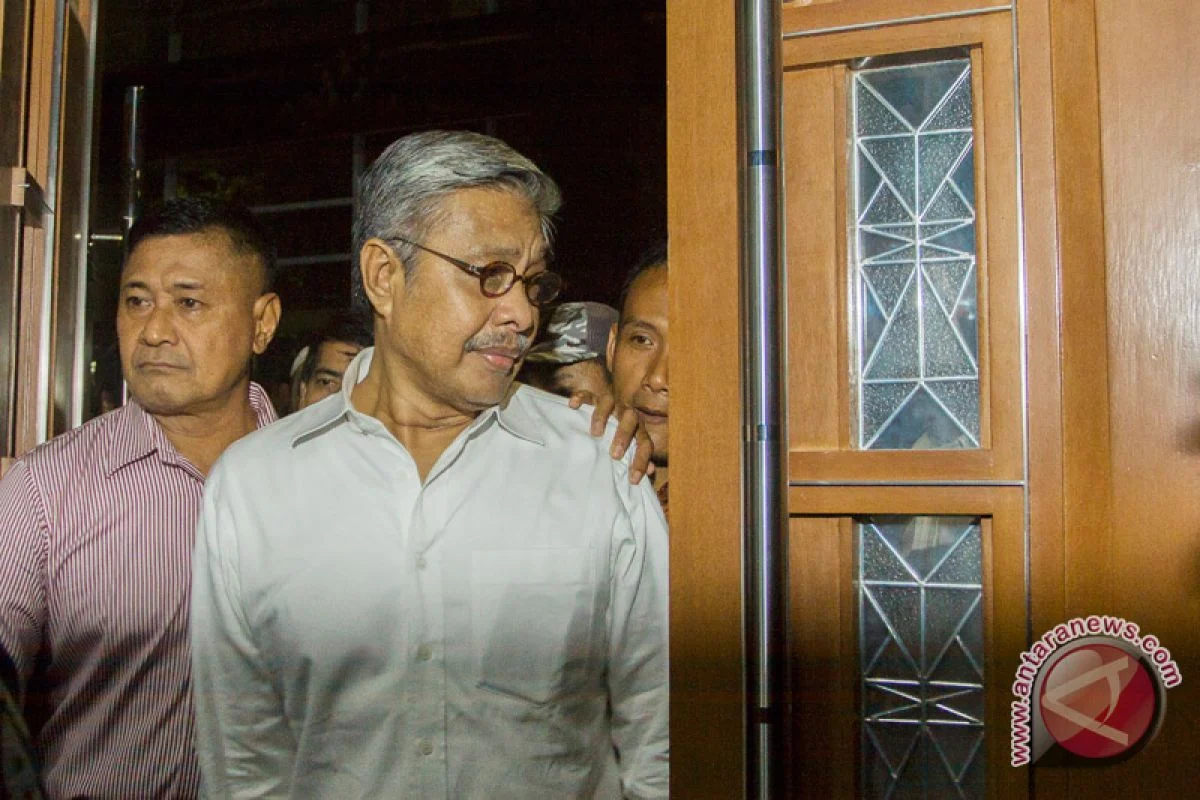 Eks Gubernur Sulawesi Tenggara Nur Alam Dituntut Korupsi Rp12 Miliar dalam Pengelolaan Unsultra