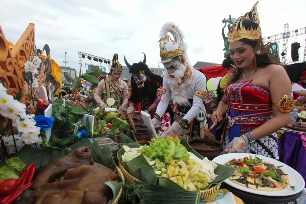 Festival Rujak Uleg 2026 Rayakan HUT ke-733 Kota Surabaya