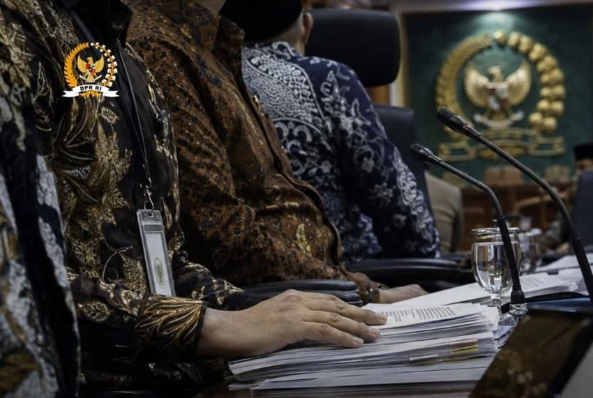 Formappi: Baleg DPR Tak Bisa Intervensi Sidang Korupsi Chromebook