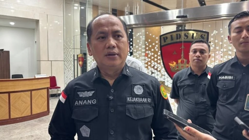 Hamdan Zoelva Desak Irawan Prakoso Jadi Saksi Kunci dalam Kasus Korupsi Tata Kelola Minyak yang Menjerat Kerry Riza