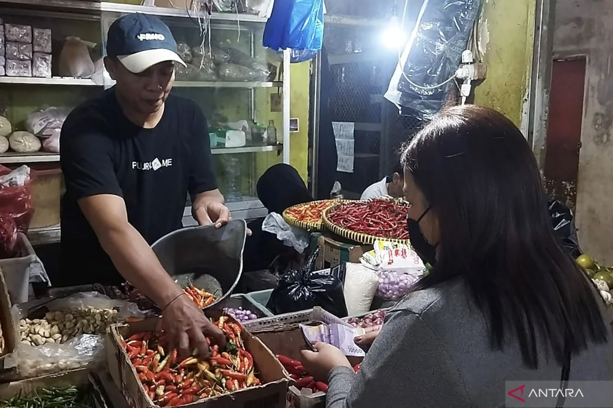 Harga Cabai Rawit di Pasar Cipete Capai Rp90 Ribu Menjelang Idul Adha