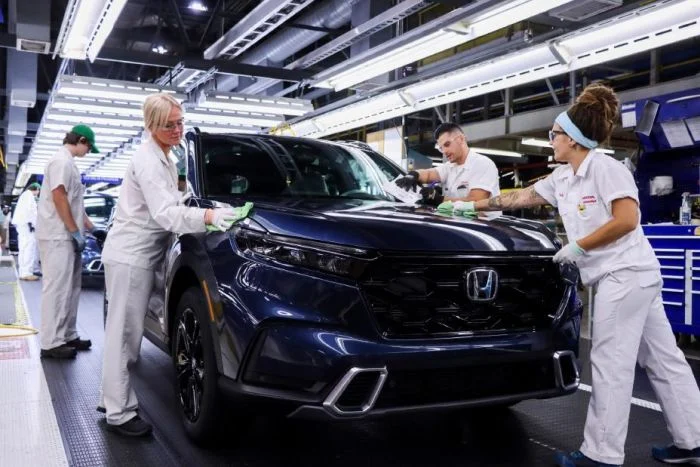 Honda Tangguhkan Rencana Pendirian Pabrik Kendaraan Listrik di Kanada