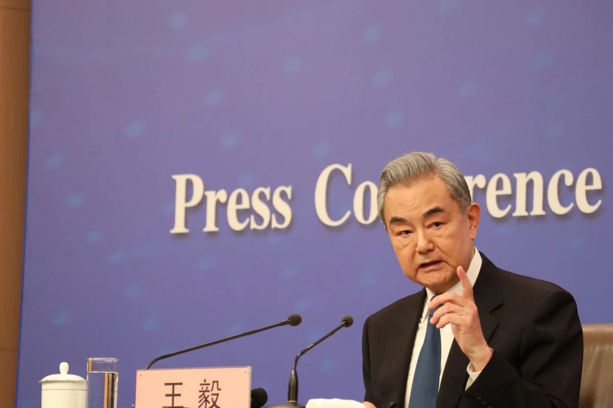 Hubungan China‑AS Bukan Sekadar Slogan, Kata Menteri Luar Negeri Wang Yi