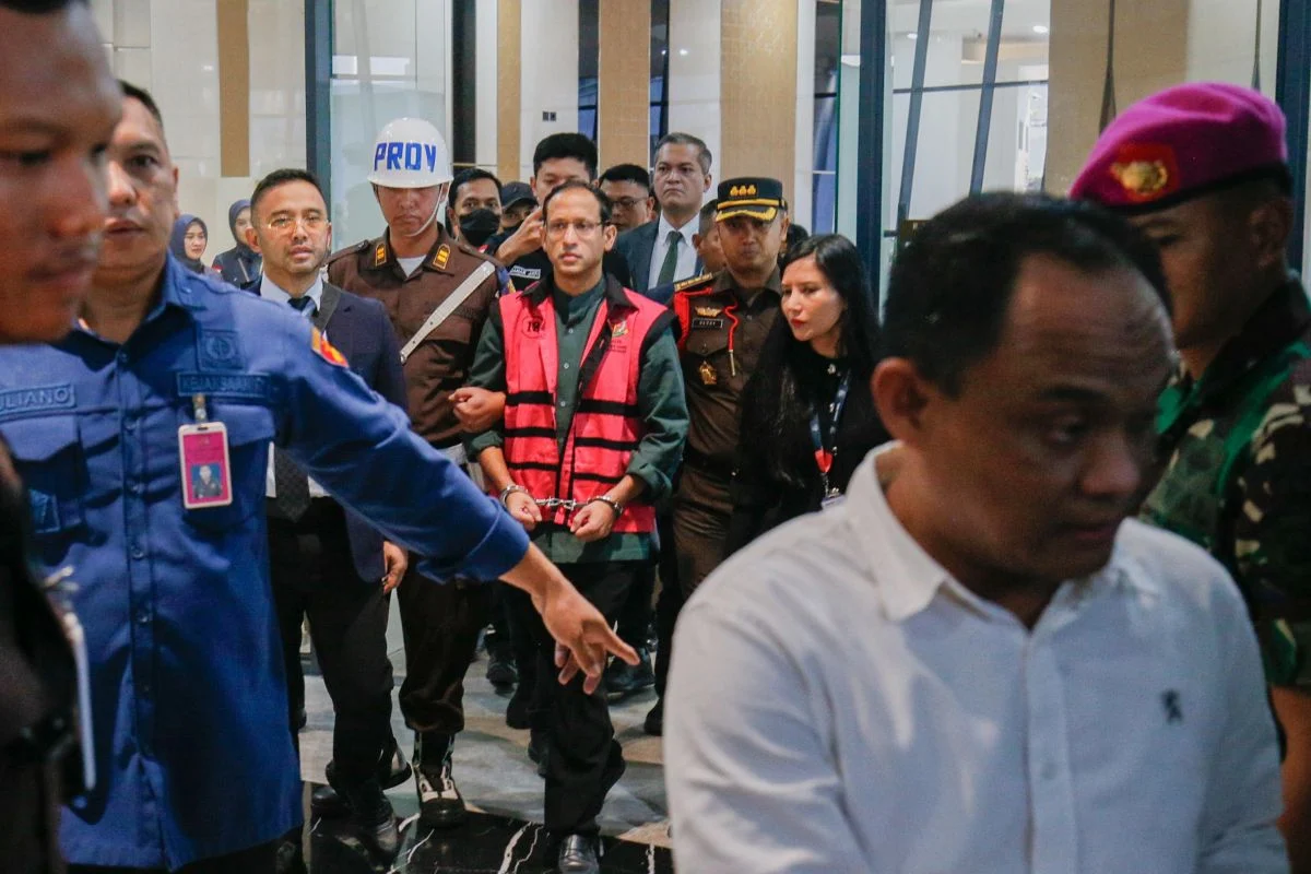 Hukum Sepekan: Nadiem Dituntut Penjara hingga Pigai Soal Nonton Bareng Film