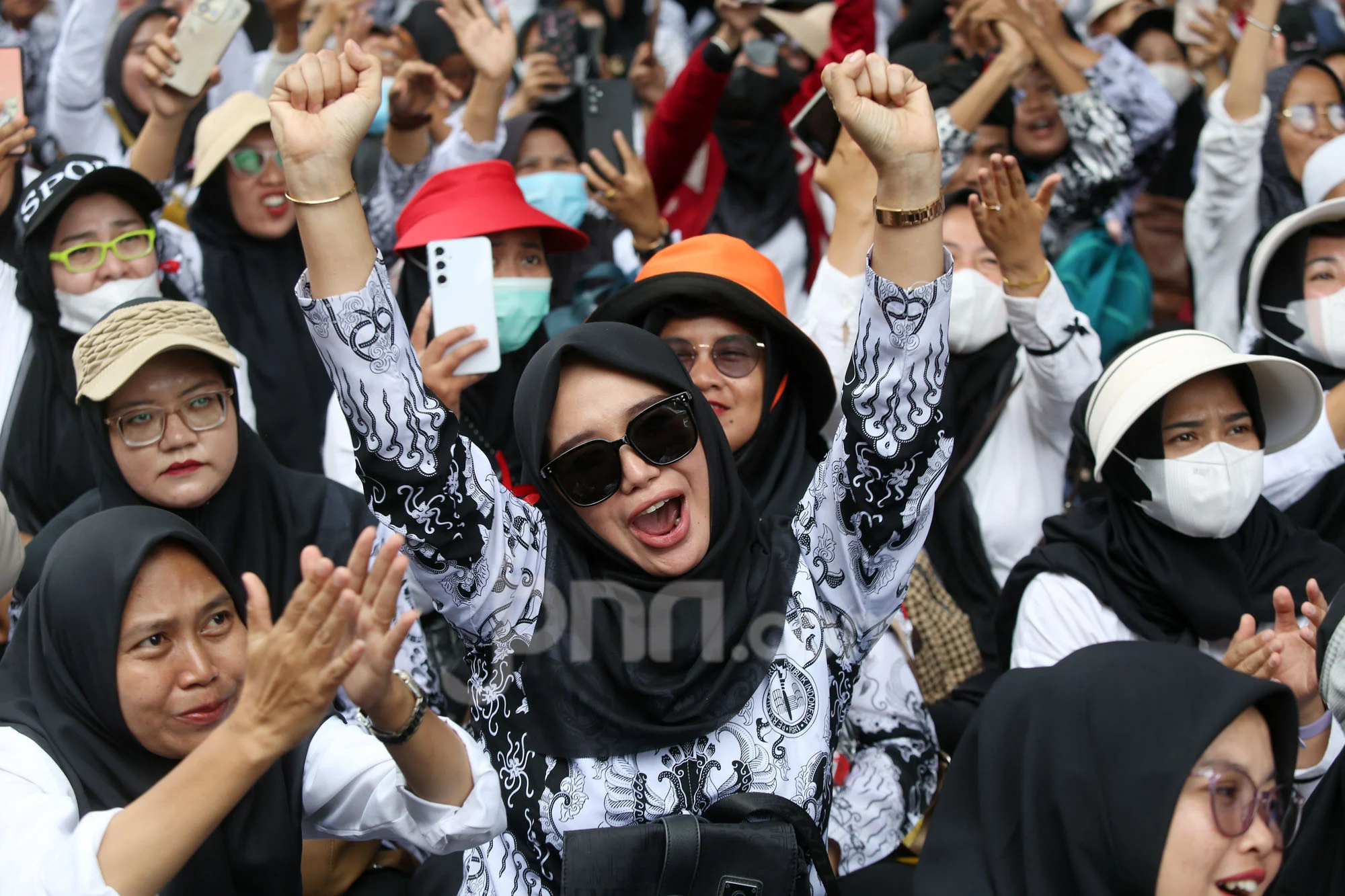Humaniora Sepekan: Tak Ada PHK Massal Guru Non‑ASN hingga Isu Haji Ilegal