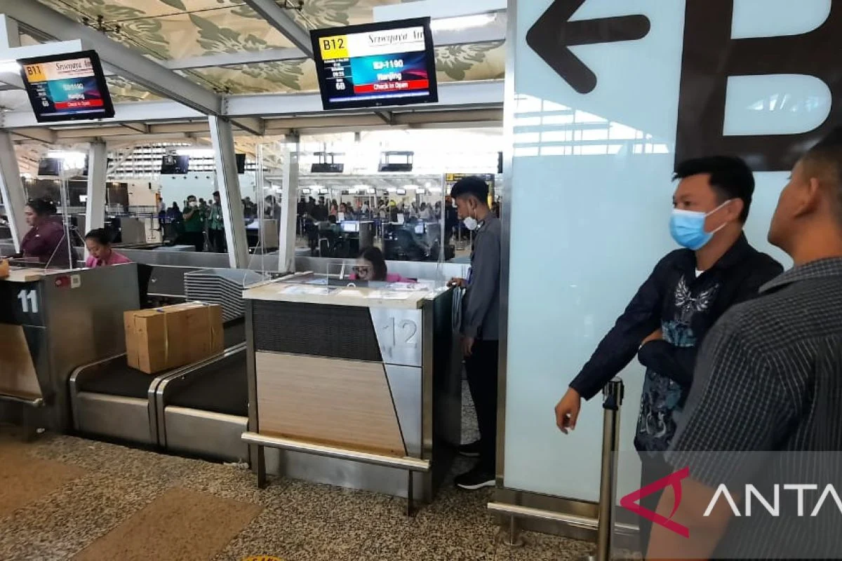 Imigrasi Tanjungpandan Deportasi Enam WNA Asal China