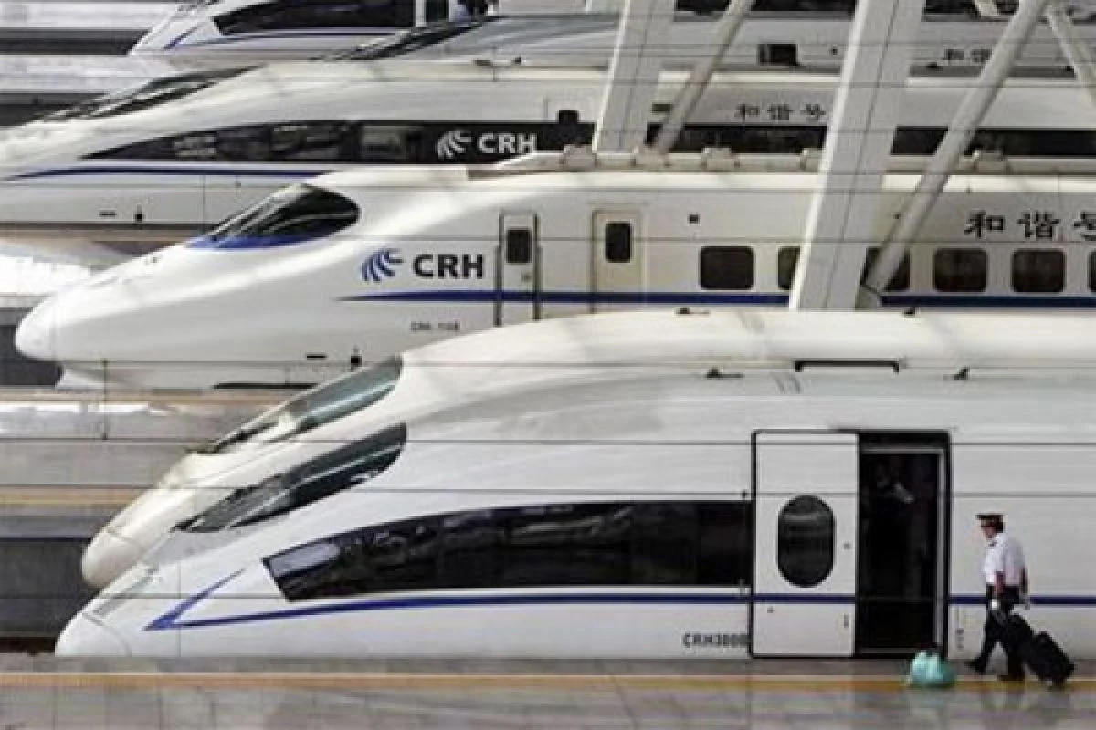 Iran Alihkan Perdagangan ke Jalur Kereta Api China untuk Hindari Blokade AS