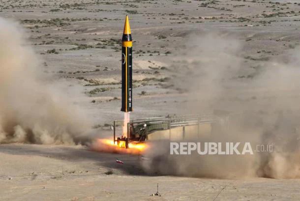 IRGC Balas Serangan di Bandar Abbas, Hantam Pangkalan Udara AS di Kuwait dengan Rudal dan Drone