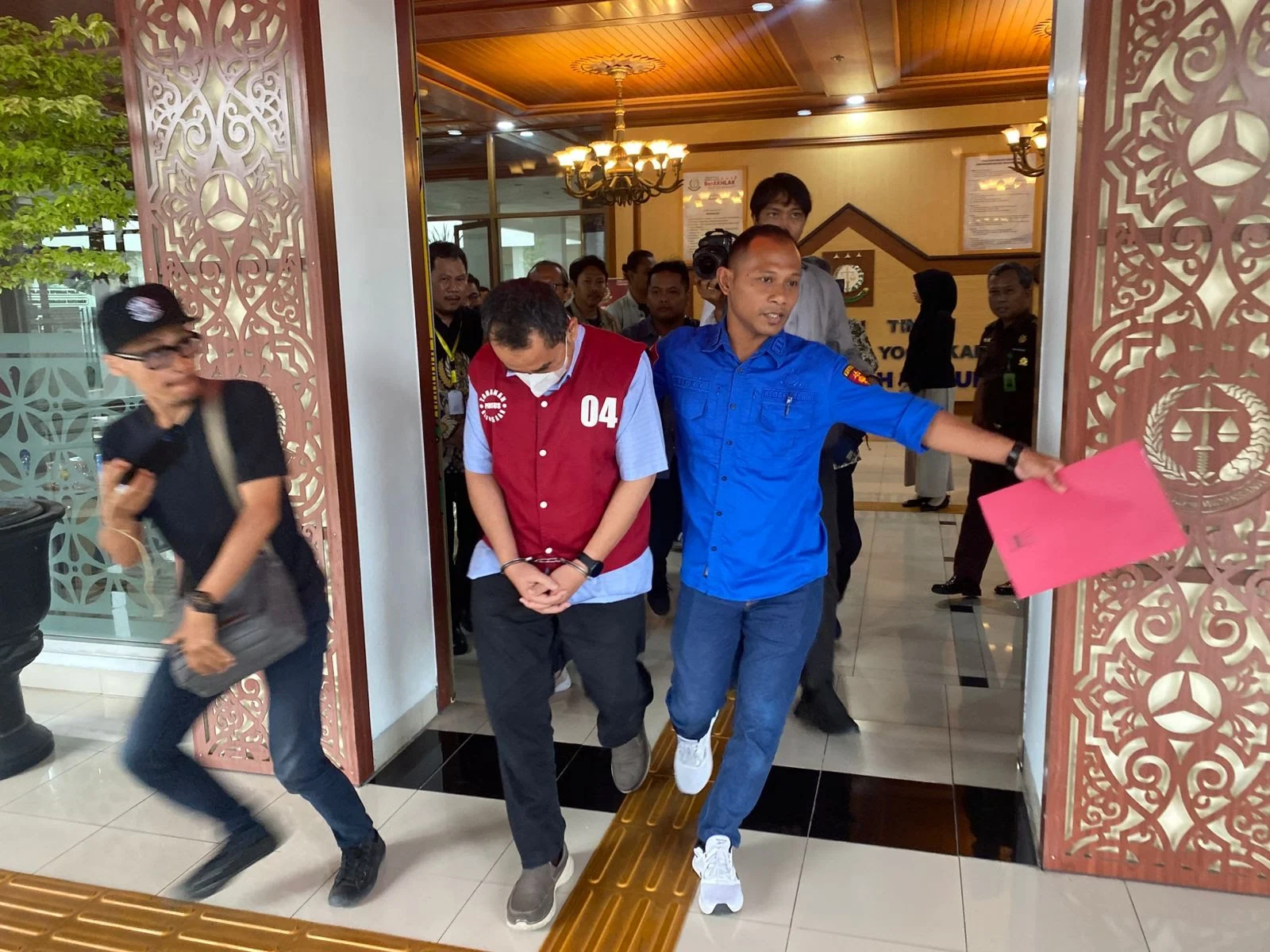 Jadi Staf Ahli Bupati Usai Ditetapkakn Tersangka Kecelakaan Maut, Wakil Ketua DPRD Desak Ahmad Mursidi Dicopot dari Jabatannya