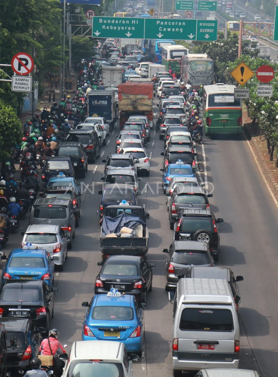 Jalan di Jakarta Timur Kembali Macet Usai Libur Panjang