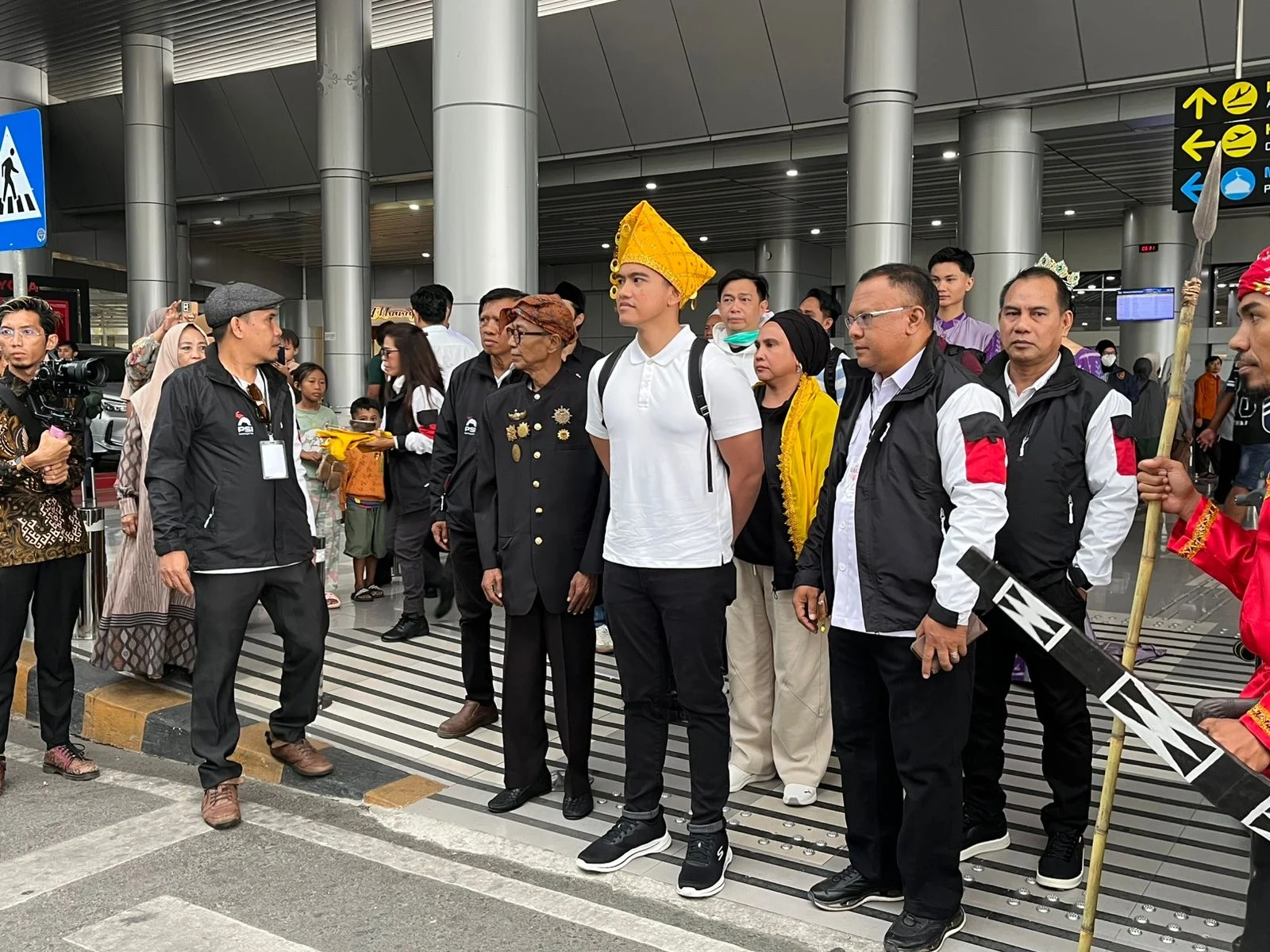 Kaesang Pangarep Tekankan Pengawasan Infrastruktur di Rakorwil PSI Papua Barat