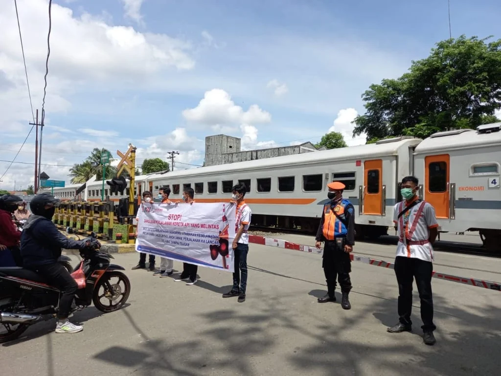 KAI Percepat Penataan Perlintasan Sebidang untuk Memperkuat Keselamatan Perjalanan