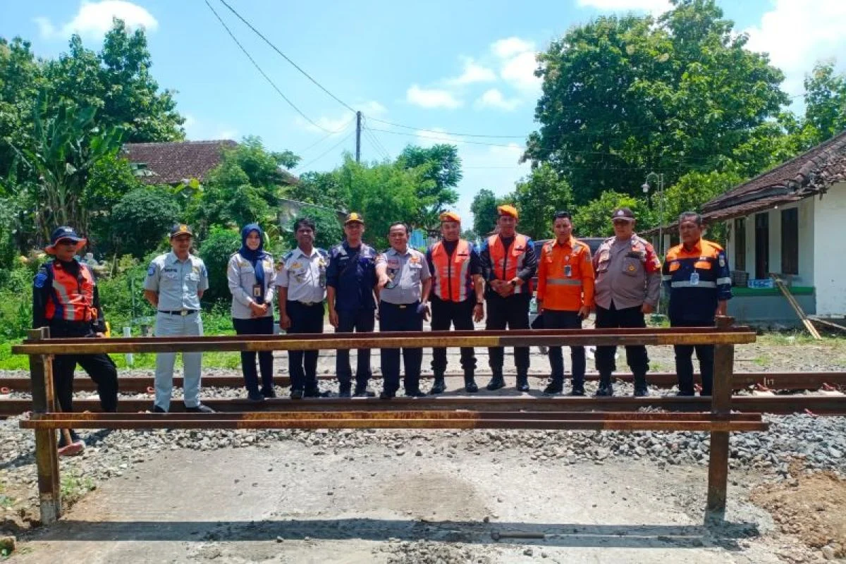 KAI Percepat Penutupan dan Penyempitan Perlintasan Liar demi Keselamatan Bersama