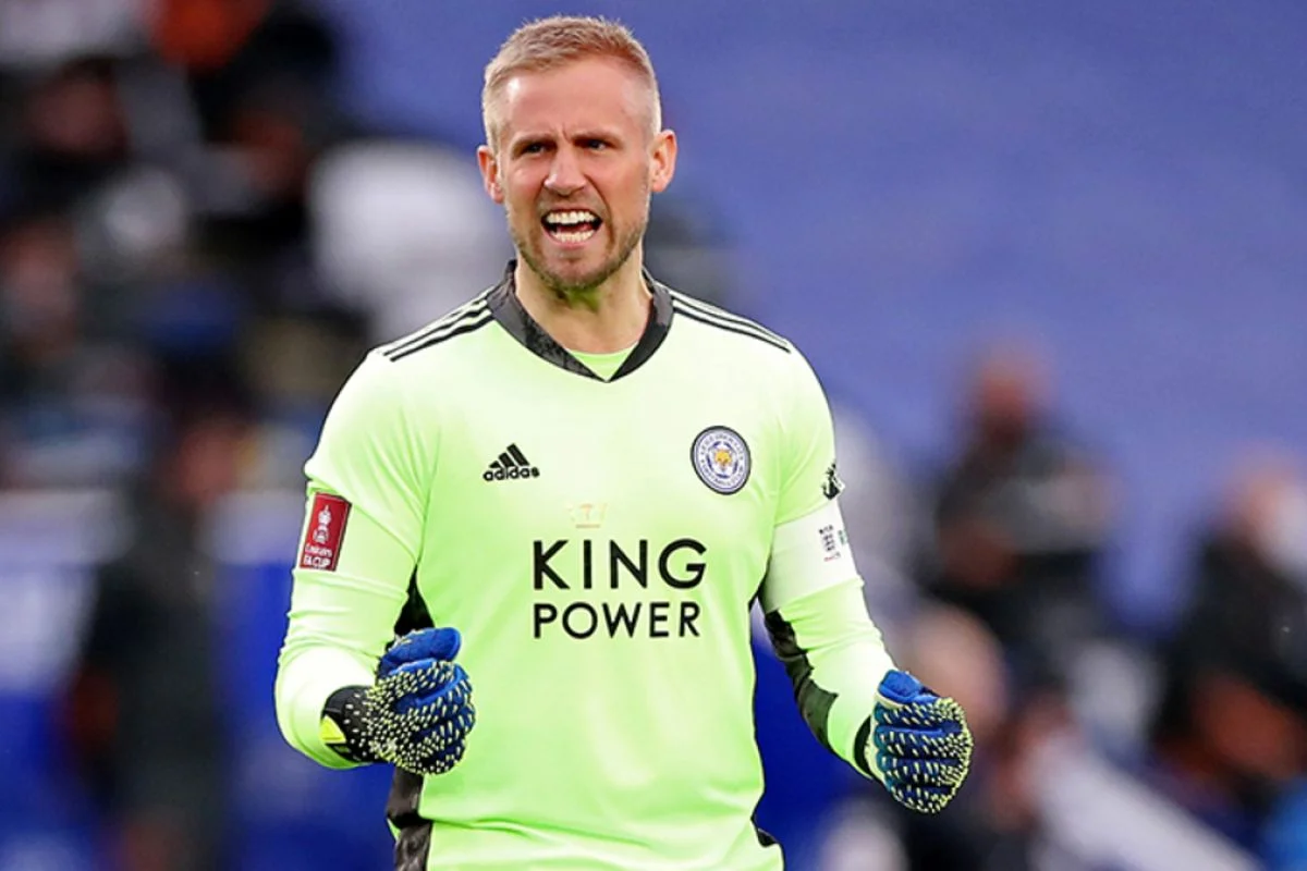 Kasper Schmeichel Umumkan Pensiun dari Sepak Bola Profesional