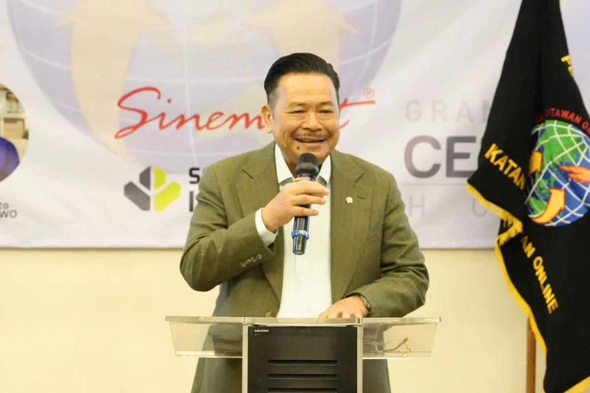 Kekompakan Masyarakat Jadi Kunci Hadapi Tekanan Ekonomi Global, Kata Wamenko Otto