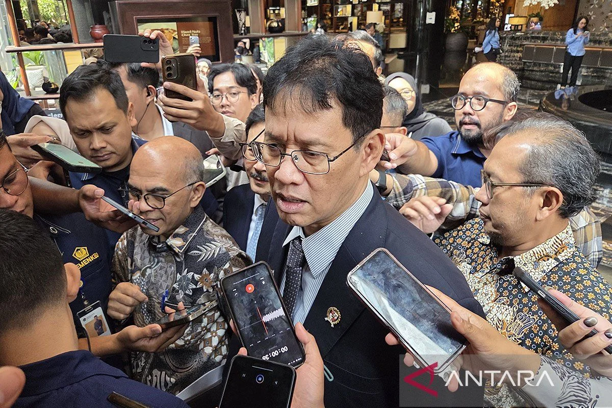 Kemarin, Menteri Keuangan Purbaya Dipastikan Sehat, Fokus pada Pemulihan Kereta Api