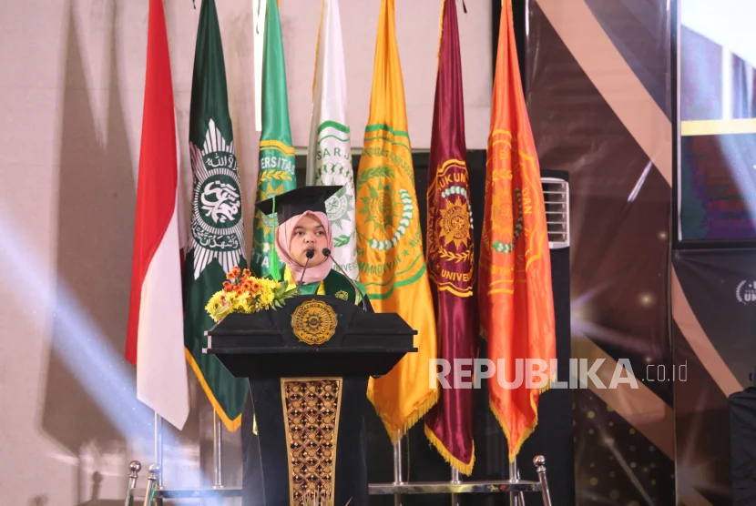 Kesan Wisudawan Difabel UMJ: Kampus Beri Ruang Berkembang Tanpa Batas