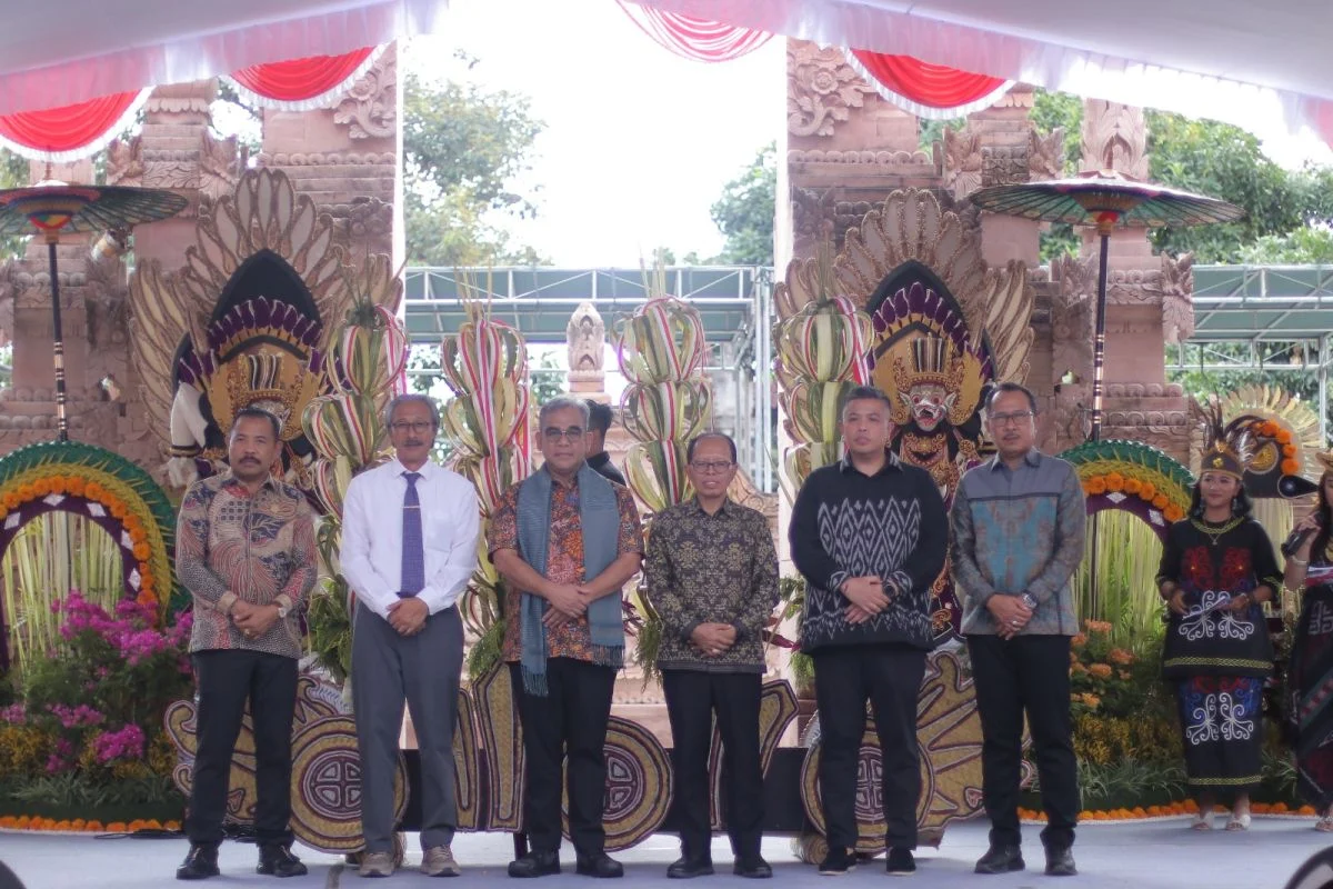 Ketua MPR Ahmad Muzani Gemakan Semangat Toleransi Mahasiswa di Bali