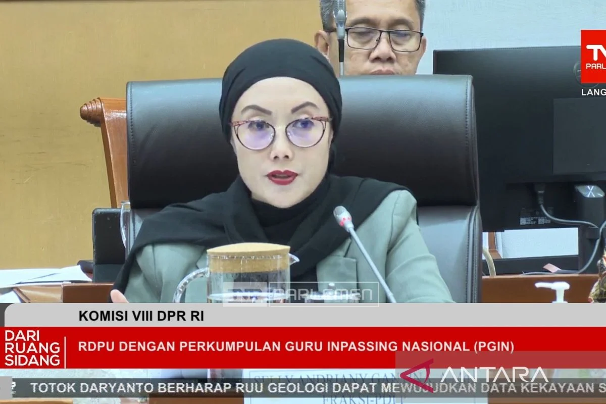 Komisi VIII DPR Desak Kemenag Segera Atasi Kasus Santriwati Ponpes Pati, Pastikan Pendidikan Berlanjut