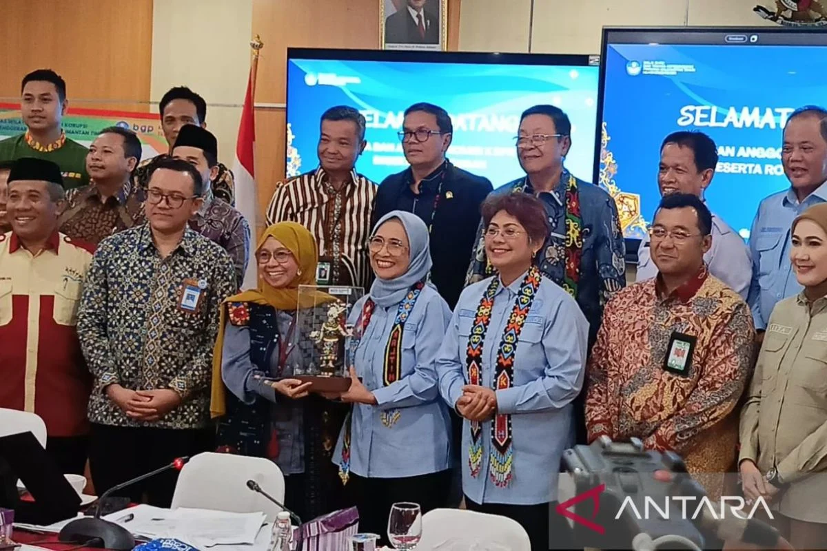 Komisi X DPR Tekankan Penghormatan Profesi Guru dalam RUU Sisdiknas