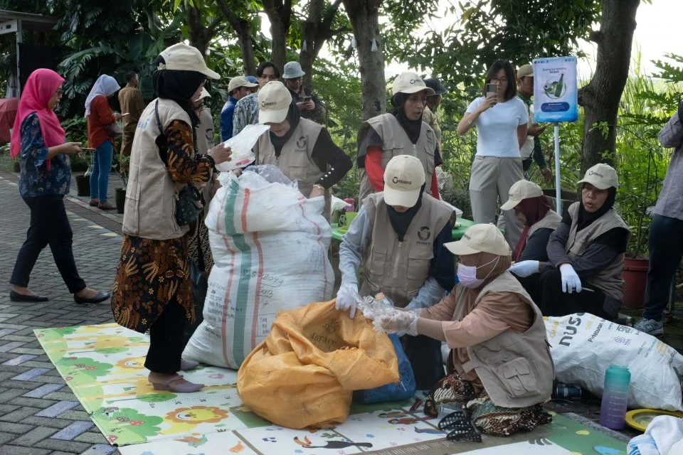 Kota Surabaya Gali Masa Depan Lewat Inisiatif Pengelolaan Sampah di TPS